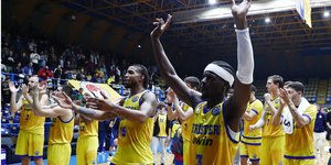 Σπουδαία νίκη για το Basketball Champions League για το Περιστέρι επί της Τενερίφης