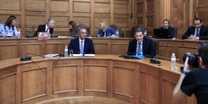 Προσχέδιο Προϋπολογισμού Βουλή Επιτροπή Οικονομικών