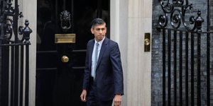 Ο Ρίσι Σούνακ στο Νο 10 της Ντάουνινγκ Στριτ 