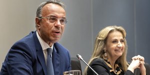 Ο Χρήστος Σταϊκούρας στη συνεδρίαση του ΔΣ του Εμπορικού και Βιομηχανικού Επιμελητηρίου Αθηνών/ ΑΠΕ-ΜΠΕ