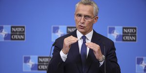 Γενς Στόλτενμπεργκ