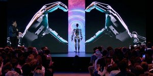 Τα ρομπότ της Tesla