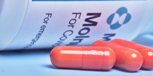 τρια χαπια πορτοκαλι 