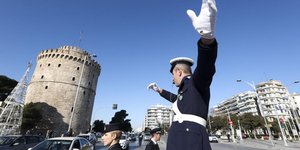 Ρύθμιση κυκλοφορίας από τροχονόμο