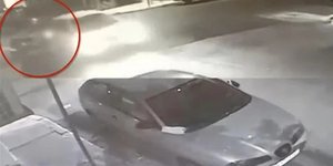 Καρέ - καρέ η στιγμή του δυστυχήματος στο κέντρο της Αθήνας