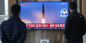 Την προσοχή του κόσμου στην επιθετικότητα της Βόρειας Κορέας εφιστά ανταποκριτής του BBC