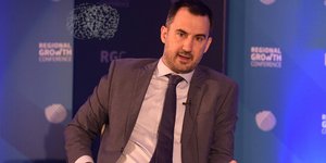 χαριτσης κουβεντα 