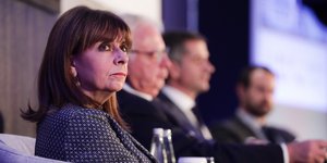 Κατερίνα Σακελλαροπούλου