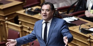 Ο Αδωνις Γεωργιάδης στη Βουλή