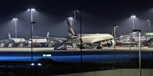 Το αεροπλάνο της Emirates που έκανε την πτήση θρίλερ Αθήνα-Νέα Υόρκη