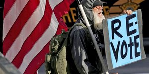 Οι Συντηρητικοί σε μια μικρή πολιτεία της Αριζόνα αρνούνται να δεχτούν το αποτέλεσμα των εκλογών 