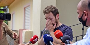 Τα «κροκοδείλια δάκρυα» του Μπάμπη Αναγνωστόπουλου μετά τη δολοφονία της Καρολάιν
