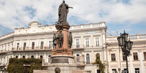 Το άγαλμα της Μεγάλης Αικατερίνης στην πλατεία Ekaterininskaya της Οδησσού