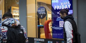 Ερχεται η Black Friday