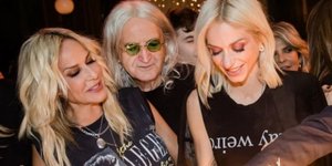 Η Αννα Βίσση, ο Νίκος Καρβέλας και η κόρη τους, Σοφία