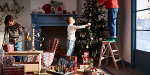 Το χριστουγεννιάτικο δέντρο της ΙΚΕΑ