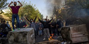 Η Γερμανία καλεί τους πολίτες της να φύγουν από το Ιράν, καθώς κινδυνεύουν να συλληφθούν, υπό το πρόσχημα των διαδηλώσεων/ AP Photos