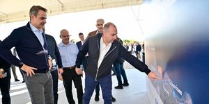 Ο Γιώργος Καραγιάννης με τον Κυριάκο Μητσοτάκη στην Αχαΐα