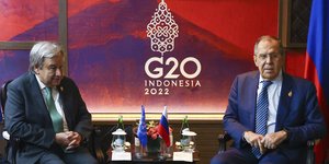 Σεργκέι Λαβρόφ και Αντόνιο Γκουτέρες στη G20/ Russian Foreign Ministry Press Service via AP
