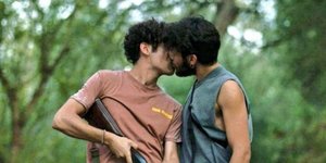 Maestro: Η ερωτική σκηνή Αντώνη και Σπύρου απασχόλησε ιδιαίτερα το Twitter