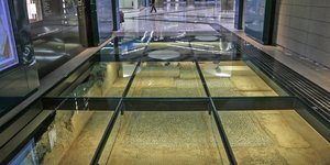 Το ψηφιδωτό στο Μετρό του Πειραιά που εντυπωσίασε το Reuters