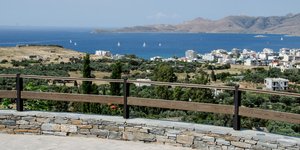 μπαλκονι καρυστος