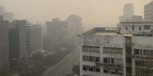 «Πνίγεται» λόγω της ατμοσφαιρικής ρύπανσης το Νέο Δελχί/ AP Photos