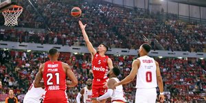 Η επιστροφή στις νίκες το ζητούμενο για τον Ολυμπιακό στο ματς με τη Βαλένθια