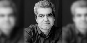 O συγγραφέας Βασίλης Παπαθεοδώρου που συνελήφθη για παιδική πορνογραφία