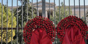 πολυτεχνείο πόρτα