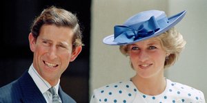 Τα άπλυτα του Καρόλου με τη Νταϊάνα