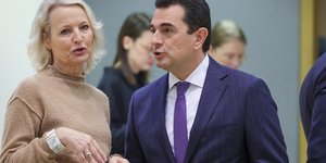 Ο Κώστας Σκρέκας 