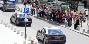 κοσμος σταση ταξί