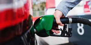 Τιμές καυσίμων 