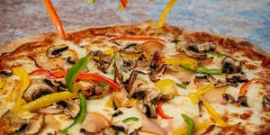 Pizza Flower Πλατεία Μαβίλη