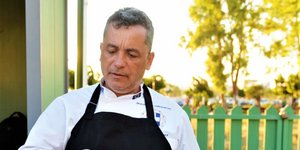 Ο διακεκριμένος σεφ Βασίλης Μπέκας