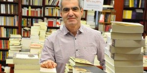 Βασίλης Παπαθεοδώρου 