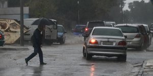 Έντονη κακοκαιρία με βροχές στην Αττική
