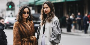 γυναίκες με παλτό