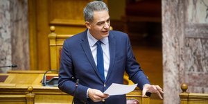 Ο υφυπουργός Παιδείας, Άγγελος Συρίγος, σε ομιλία του στη Βουλή