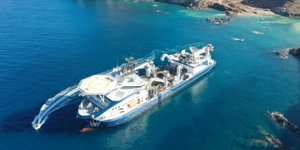 Μία από τις μεγαλύτερες στον κόσμο ενιαίες επιχειρήσεις πόντισης ηλεκτρικών καλωδίων πραγματοποιεί η θυγατρική του ΑΔΜΗΕ, Αριάδνη Interconnection