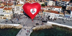 Ο Αγιος Βασίλης ήρθε στην Πάργα