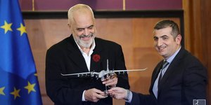 Η Αλβανία αγόρασε τουρκικά drones