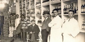Κατάστημα με φημισμένα λικέρ