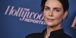 Η Σαρλίζ Θερόν