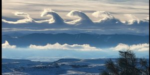 Σύννεφα σαν κύματα στον ουρανό του Γουαϊόμινγκ