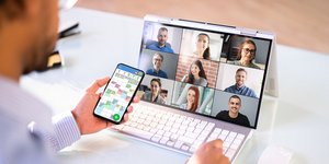 Περισσότερα data, απεριόριστη ομιλία και δωρεάν άδειες Microsoft 365 για επαγγελματίες & επιχειρήσεις