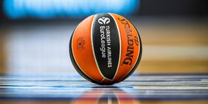 Η επίσημη μπάλα της Euroleague
