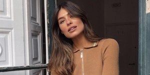 Γυναίκα με τζιν