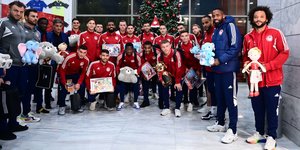 Γκολ «ΕΛΠΙΔΑΣ» από Ολυμπιακό και Νότιγχαμ Φόρεστ